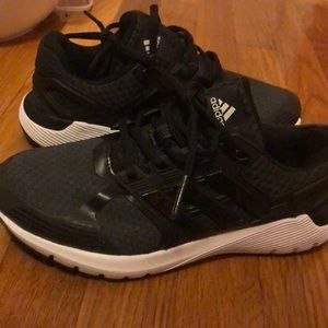 Adidas cloudfoam sneakers